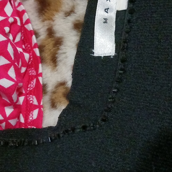 FINAL Price before donated. Max Studio Lil' Black Silky Tank Top Sz S - Picture 7 of 9